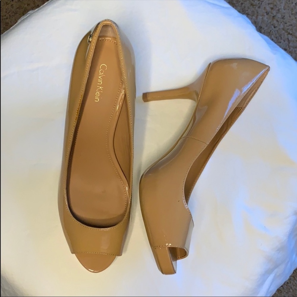 CalvinKlein Garda Patent Leather Peep Toe Heels 9.5